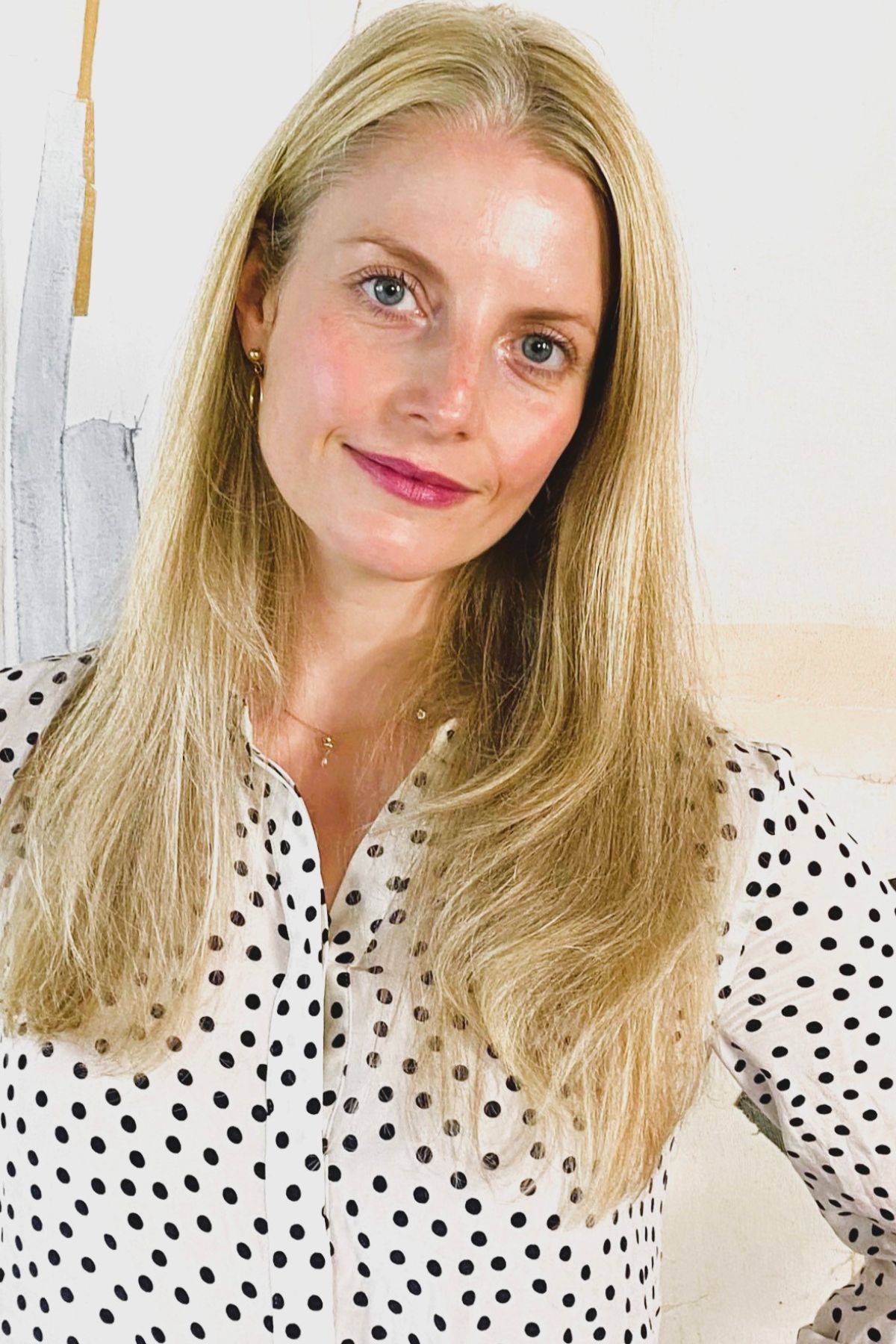 Dr. Phil. Julia-Constance  Dissel